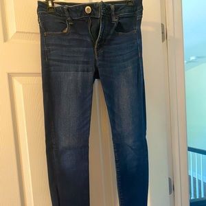American Eagle skinny jeans - size 6 regular